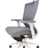 Balto rėmo ergonominė kėdė Arholma white HRU su tinkliuko atlošu.