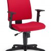 Ergonominė kėdė Intrata O-12-R20N-AN su reguliuojamais porankiais.