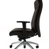 Aukšto atlošo natūralios odos ergonominė kėdė Landsort HB LE su fiksuota atrama galvai.