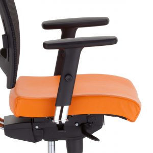 Ergonominė kėdė @-Motion R15K HRU steel 33 chrome su tinklelio atlošu.