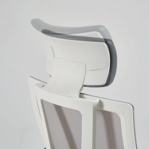 Ergonominė kėdė Avanti su tinklelio atlošu.
