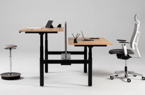 Ergonominiai reguliuojamo aukščio stalai eUP.