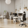 Ergonominė kėdė Souly su sinchroniniu mechanizmu.