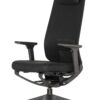 Ergonominė kėdė Solberg HRU su tinkleliu aptrauktu atlošu ir sėdyne.