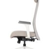 Ergonominė kėdė Uppsala white HB su aukštu atlošu ir sinchroniniu mechanizmu